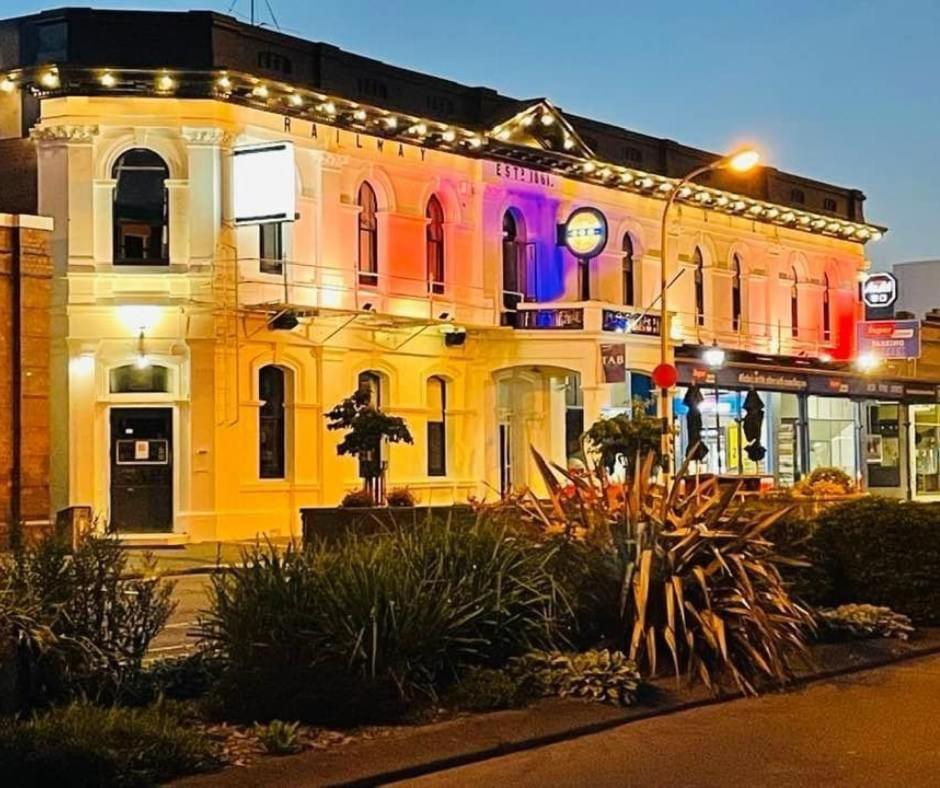 Railway Hotel Winton Екстер'єр фото