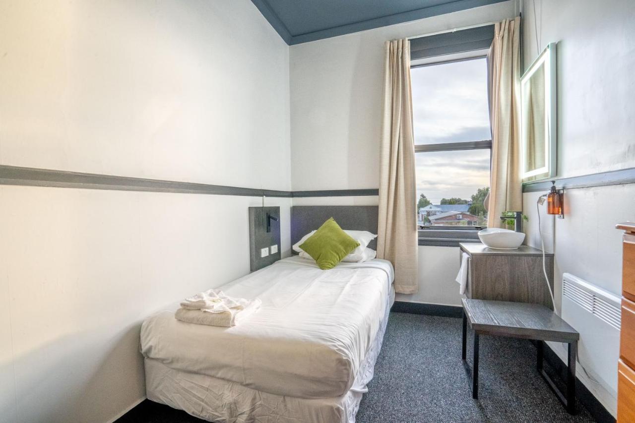 Railway Hotel Winton Екстер'єр фото